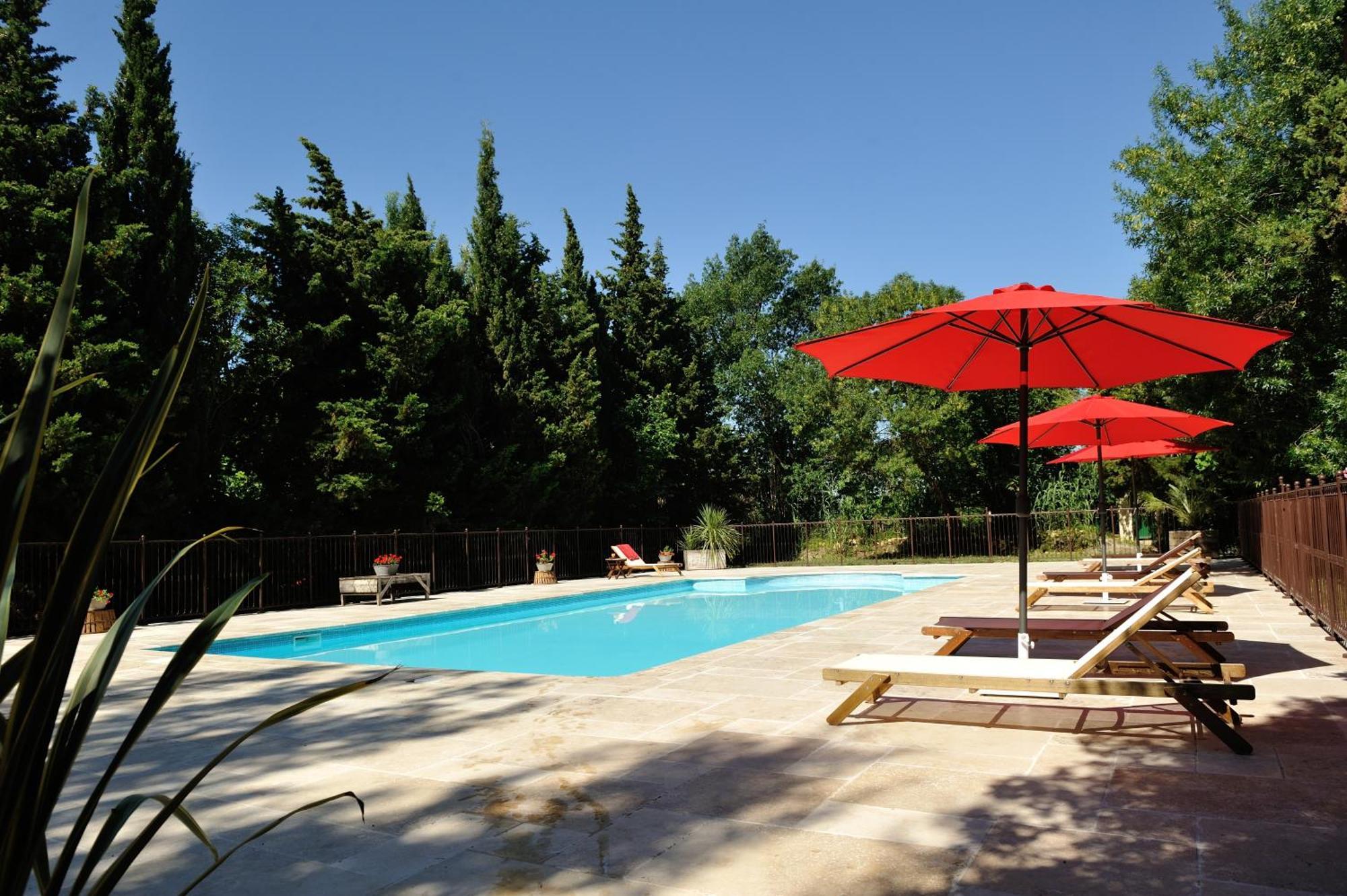 Gites Domaine Des Machottes Grans Exterior foto