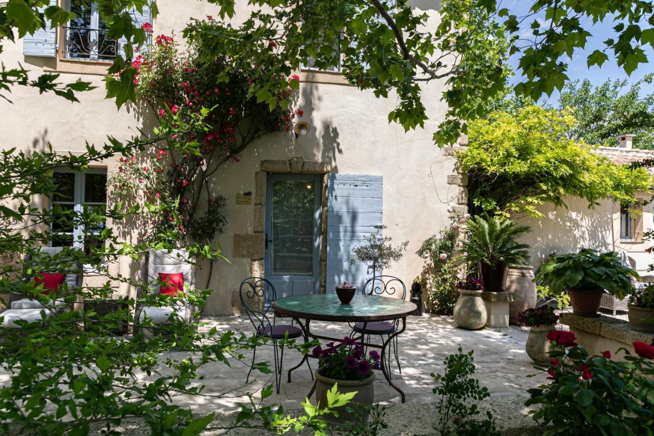 Gites Domaine Des Machottes Grans Exterior foto
