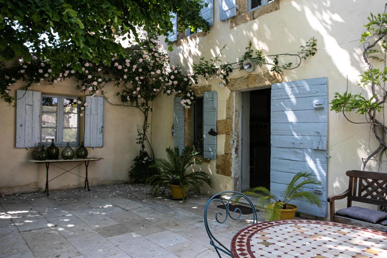 Gites Domaine Des Machottes Grans Exterior foto